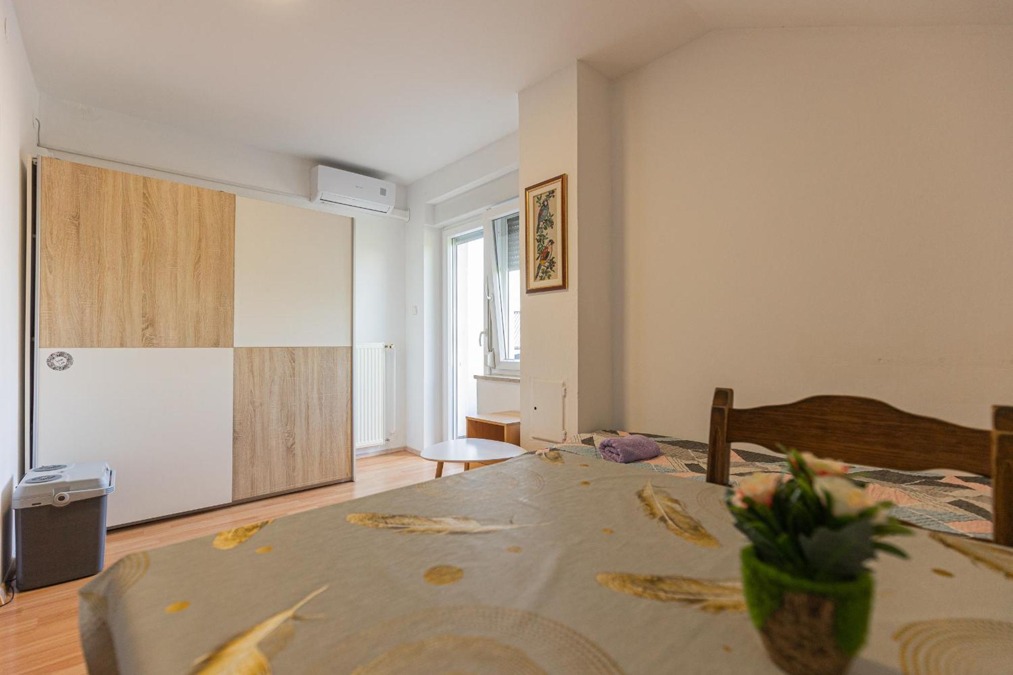 Rooms Kozarje Ljubljana Bagian luar foto
