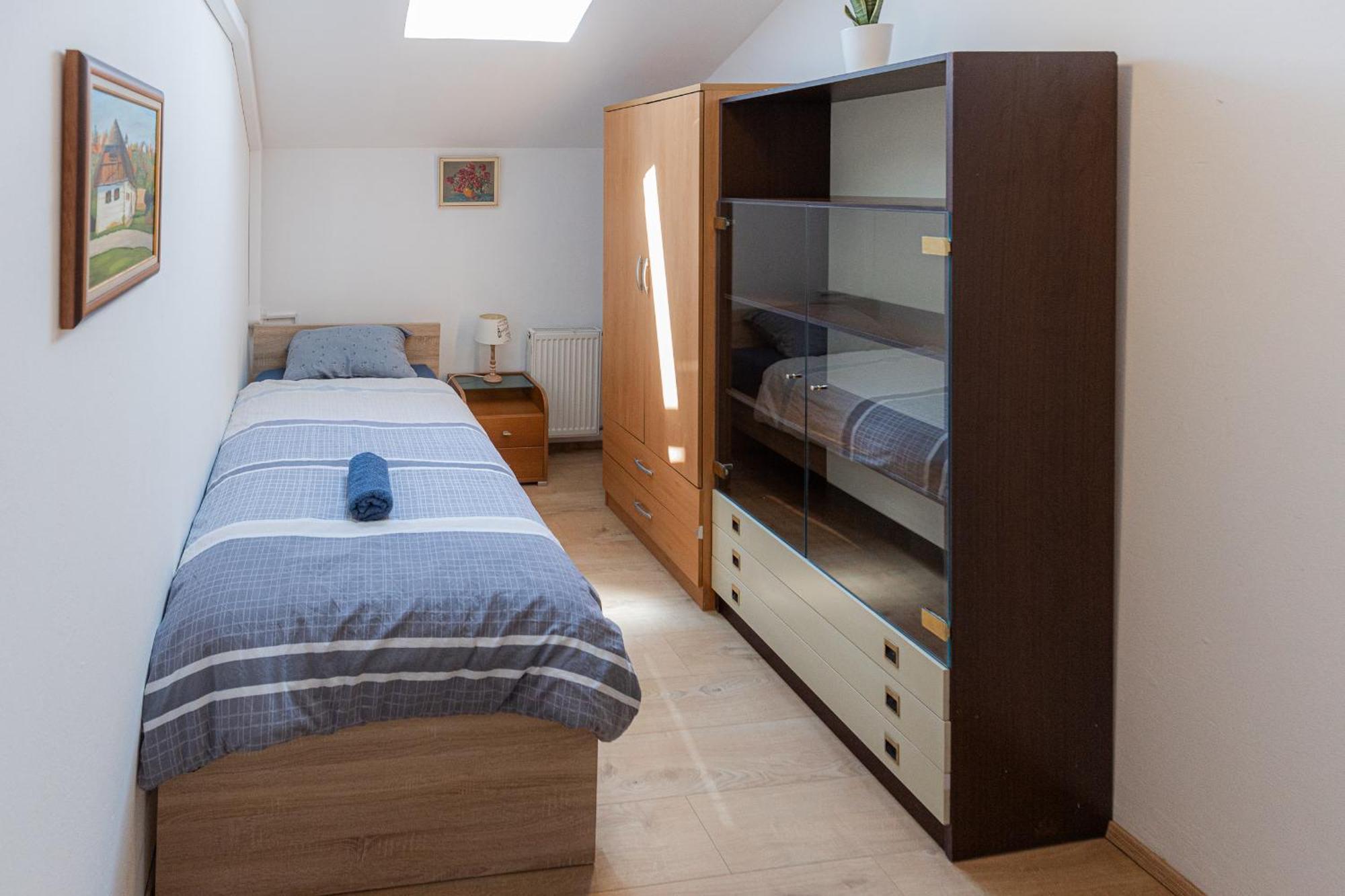 Rooms Kozarje Ljubljana Bagian luar foto
